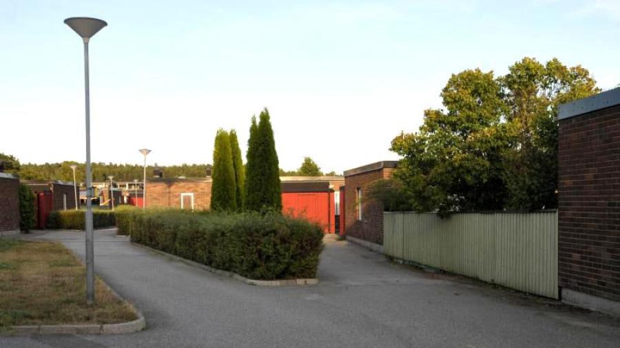 Gränd på Vallmostigen